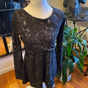 A Pea in the Pod Black Floral Women's Blouse